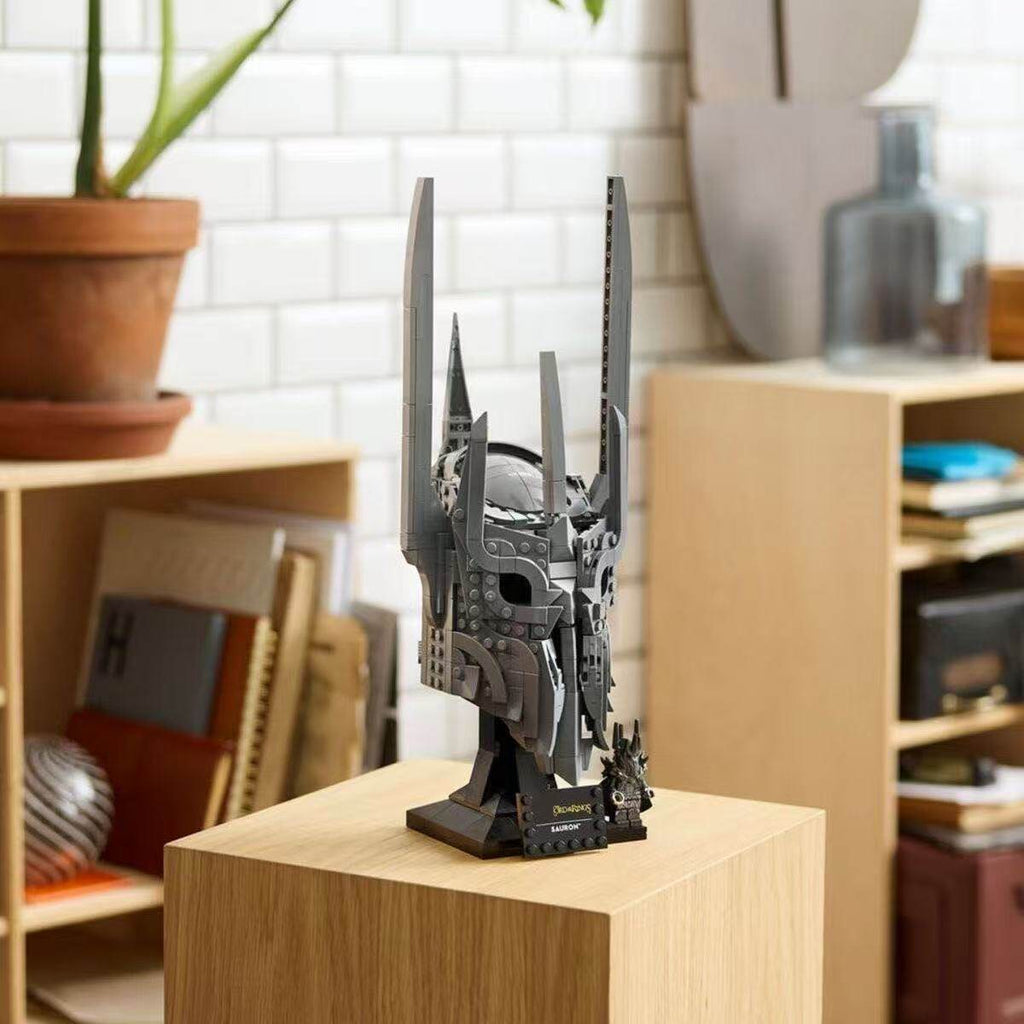 Lord of the Rings: Sauron Helmet Building Block Set – 538 Pcs | Life-Scale Display Bust | Sauron Minifigure