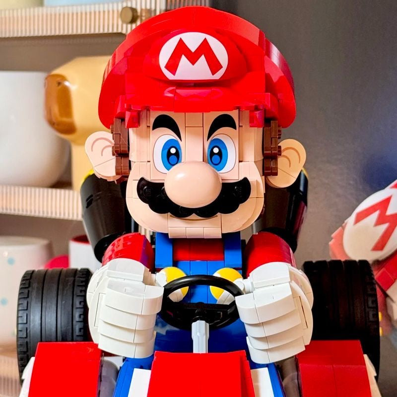 Mario Kart Building Block Set – Large-Scale Mario Figure with Iconic Racing Kart
