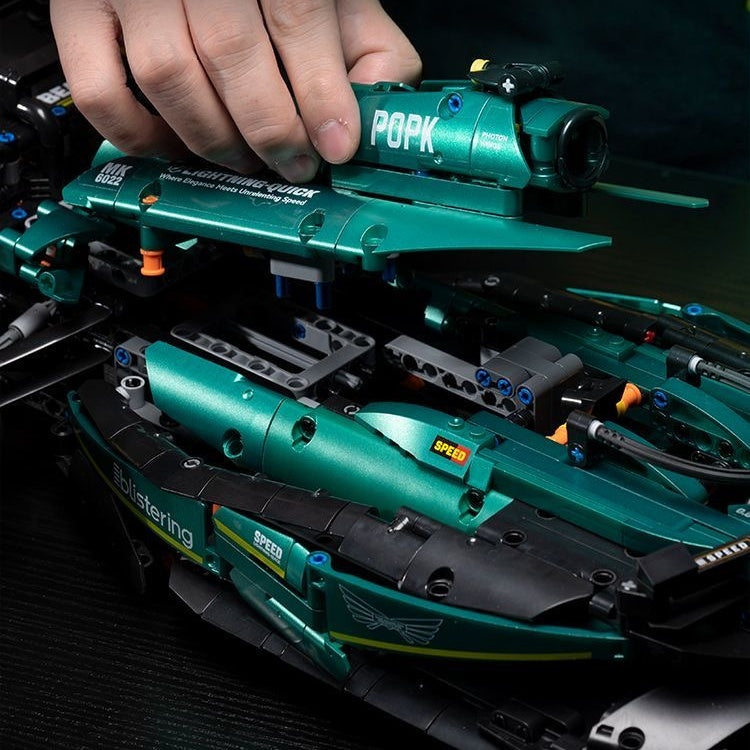 65CM F1 Formula 1 Racing Car Building Set – British Racing Green Edition