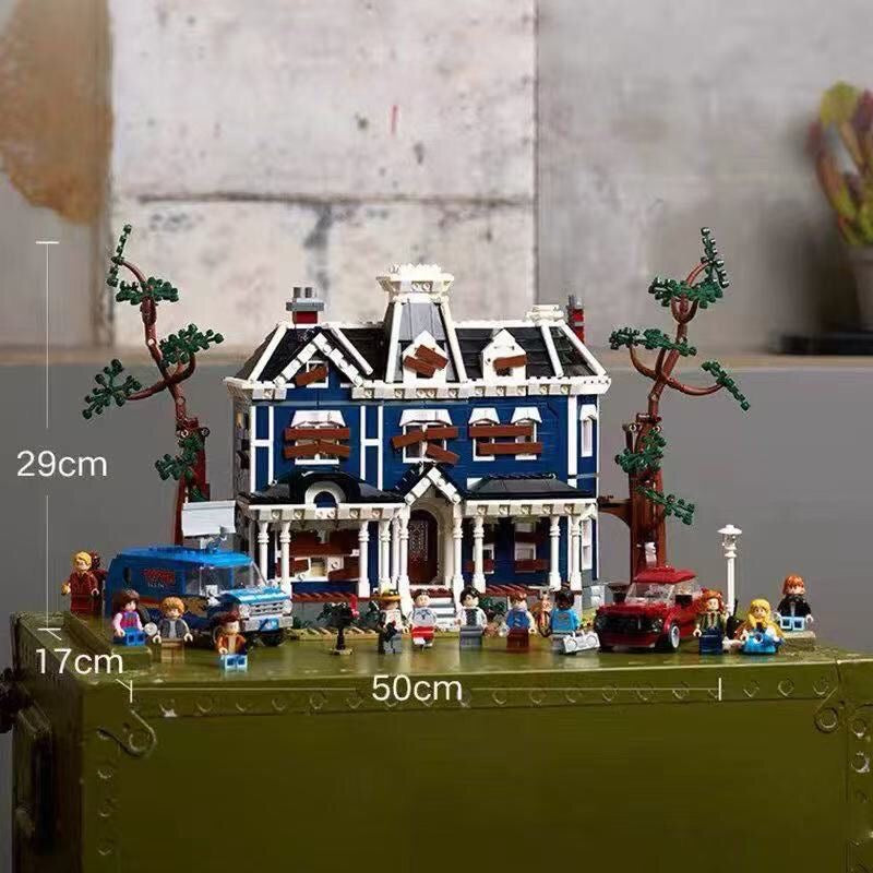 Stranger Things Haunted Mansion Building Block Set – Multi-Level Modular House with Minifigures