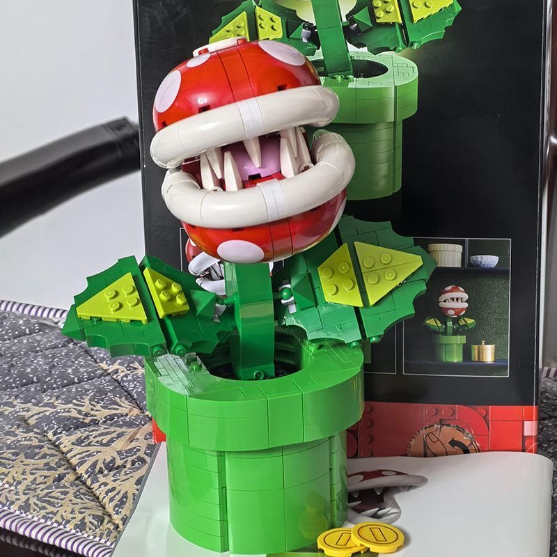 Super Mario Piranha Plant & Fire Flower Building Block – Dual Display Statues with Question Block Base