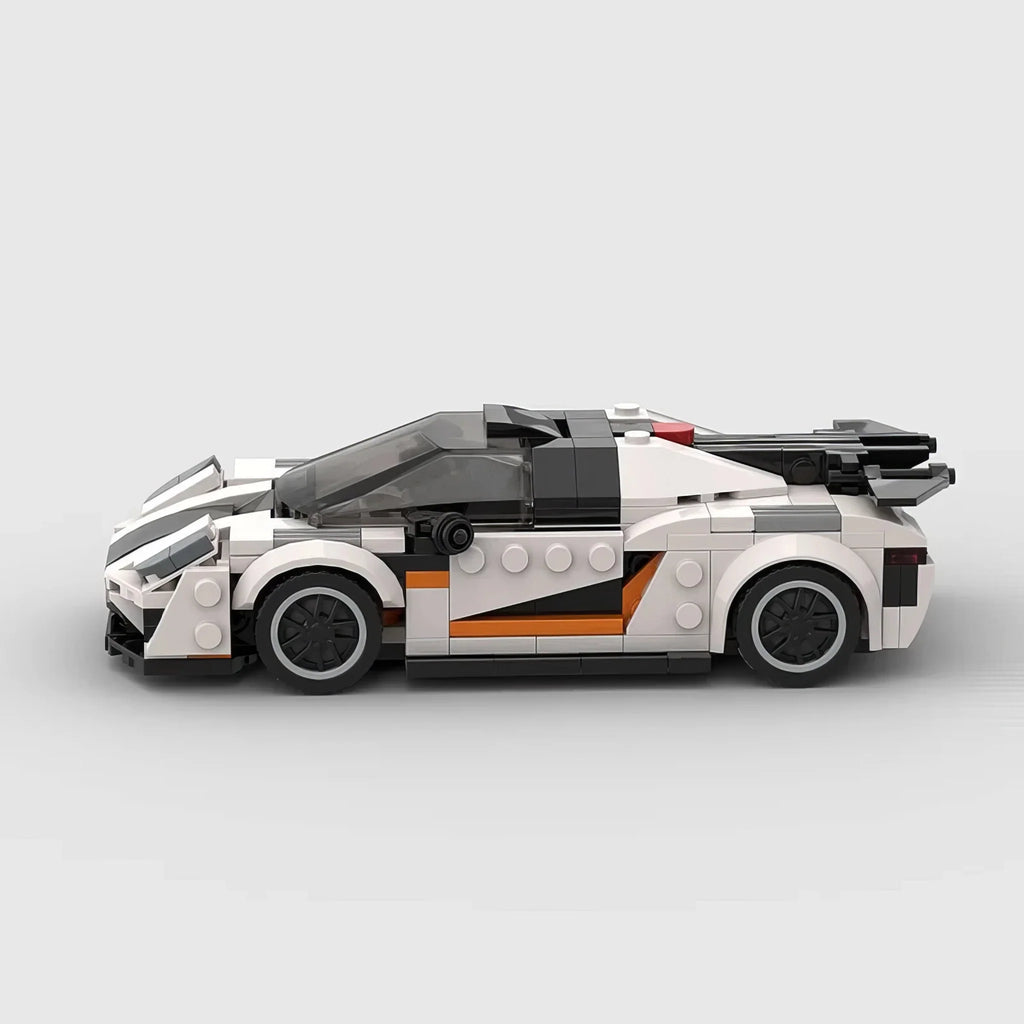 Koenigsegg | One